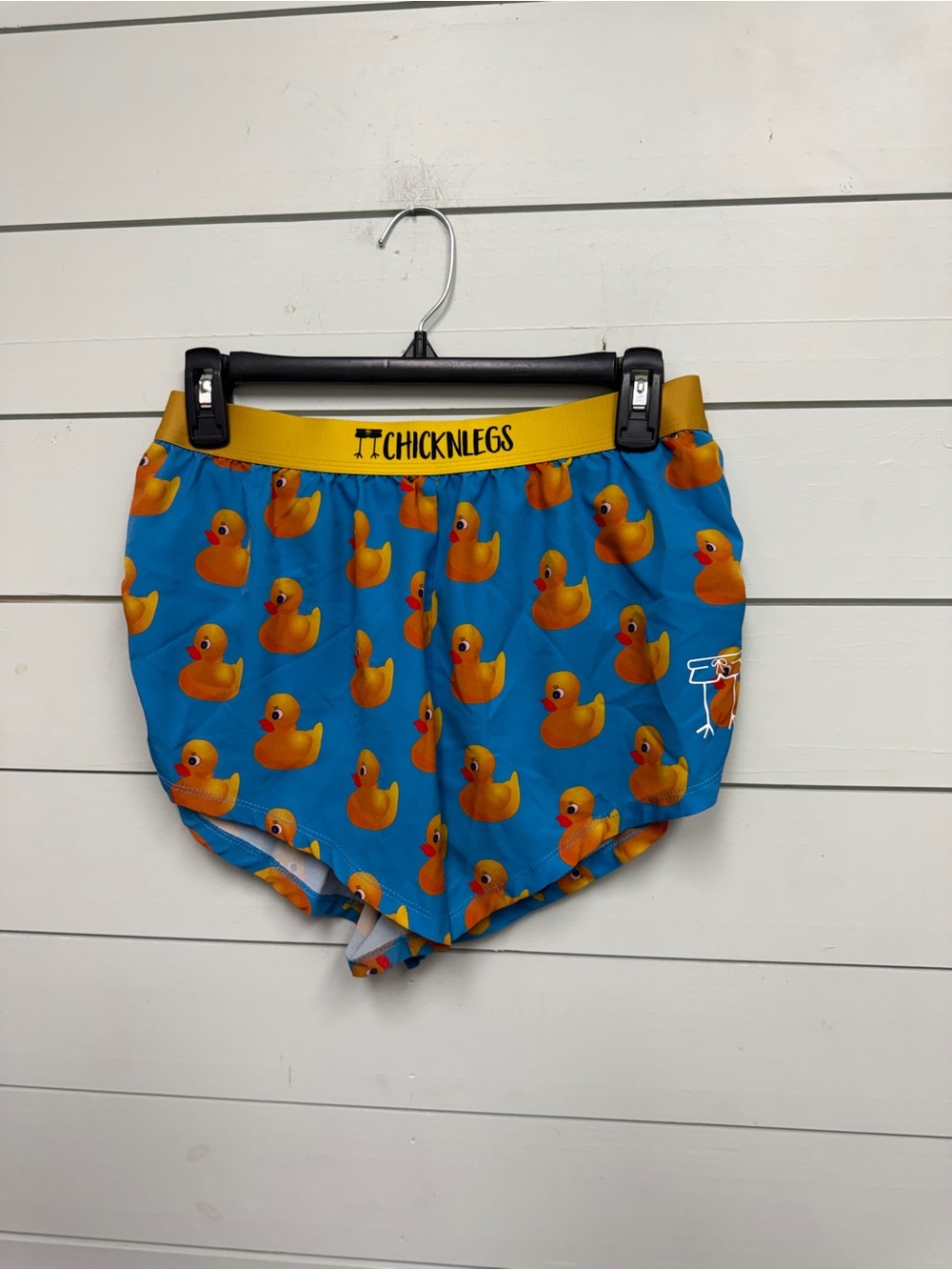 Chicknlegs rubber duck running shorts women's size medium